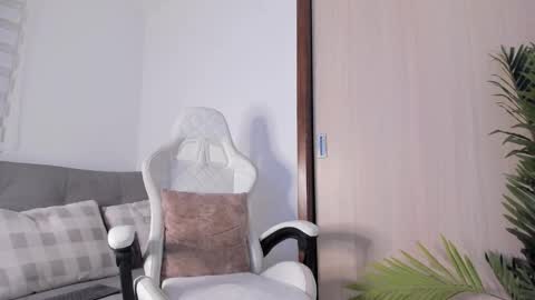 markus... Y online show from 12-04-24, 01:36