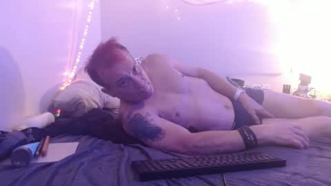 Snapshot of markymark101825061 chatting on 01-19-25, 02:25 markymark101825061 online show from 01-19-25, 02:25