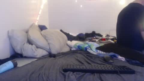 Snapshot of markymark515 chatting on 02-25-25, 01:20 MarkyMark7169 online show from 02-25-25, 01:20