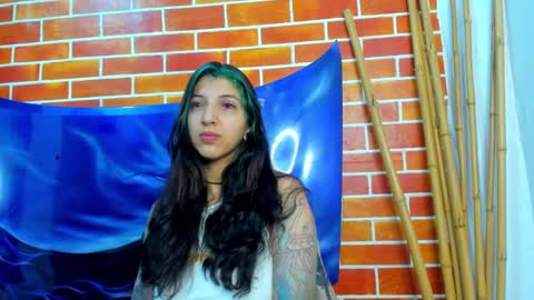 Snapshot of marllena chatting on 12-23-24, 11:36 mar online show from 12-23-24, 11:36