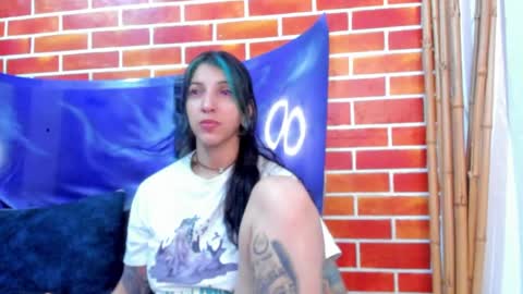 Snapshot of marllena chatting on 01-07-25, 11:37 mar online show from 01-07-25, 11:37