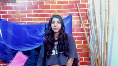 Snapshot of marllena chatting on 01-11-25, 11:34 mar online show from 01-11-25, 11:34