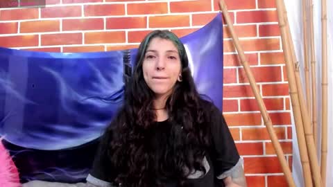 Snapshot of marllena chatting on 01-15-25, 11:32 mar online show from 01-15-25, 11:32