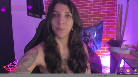 Snapshot of marllena chatting on 10-18-25, 12:17 mar online show from 10-18-25, 12:17