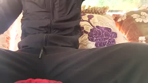 Snapshot of marocreda33 chatting on 01-05-25, 11:15 marocreda33 online show from 01-05-25, 11:15