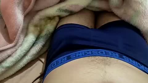 Snapshot of marocreda33 chatting on 02-11-25, 08:52 marocreda33 online show from 02-11-25, 08:52