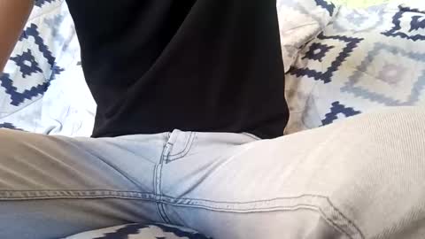 Snapshot of marocreda33 chatting on 09-14-25, 04:17 marocreda33 online show from 09-14-25, 04:17