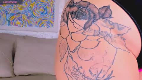 Mari online show from 09-28-25, 04:18