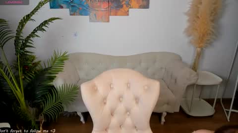 Marrie online show from 12-18-25, 01:28