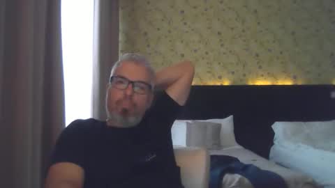 marriedcock1980 online show from 09-10-25, 04:29