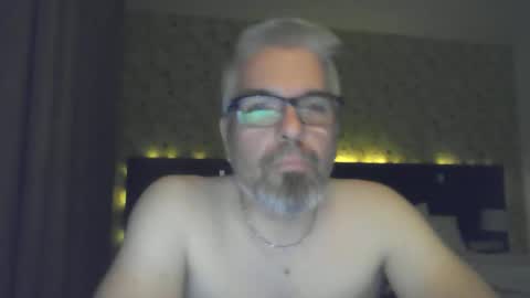 marriedcock1980 online show from 09-22-25, 06:10