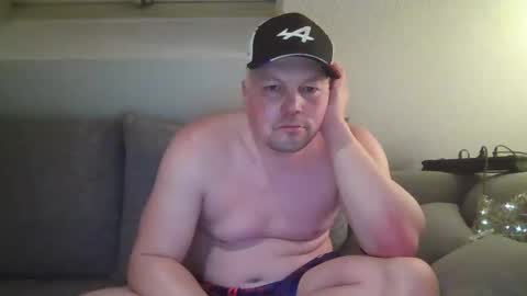 mars0481 online show from 12-23-24, 05:17