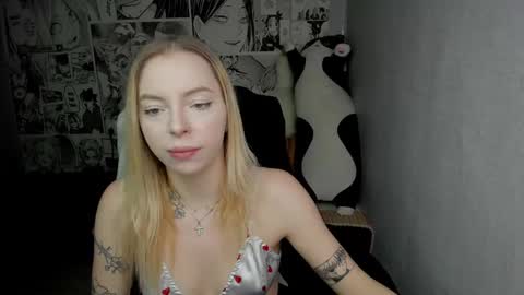 Martha Cameron online show from 12-02-24, 02:53