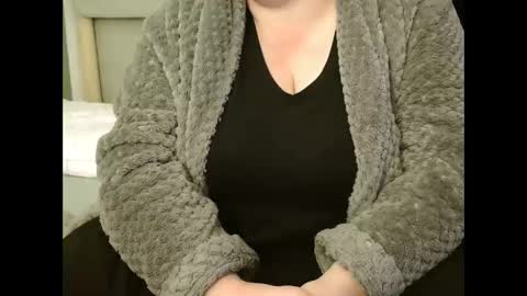 Martha online show from 02-07-25, 07:29