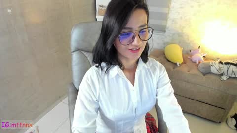 Snapshot of martiiinaa_ chatting on 01-17-25, 08:13 Martina online show from 01-17-25, 08:13