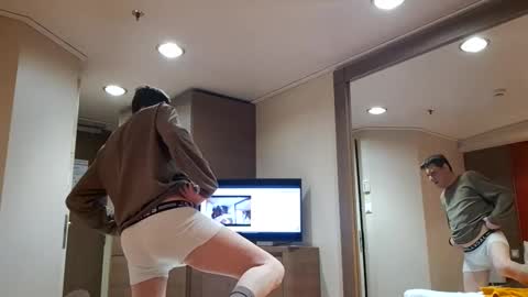 Snapshot of martilas1997 chatting on 02-11-26, 03:50 joshep online show from 02-11-26, 03:50