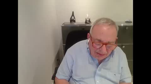 martin_1947 online show from 12-28-24, 10:44