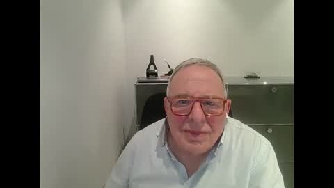 martin_1947 online show from 02-21-25, 10:48