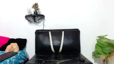 Snapshot of martin_fiit chatting on 01-10-26, 02:57 Martin instagrammartinfiit online show from 01-10-26, 02:57