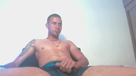 martin_smith20 online show from 11-08-25, 11:03