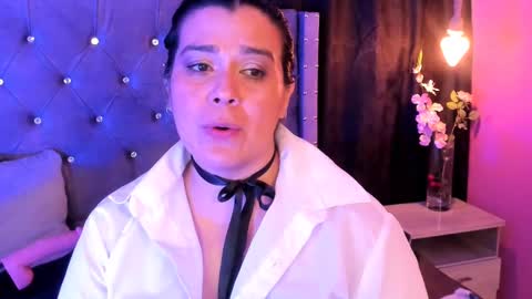   MARTINA   online show from 02-19-25, 05:38