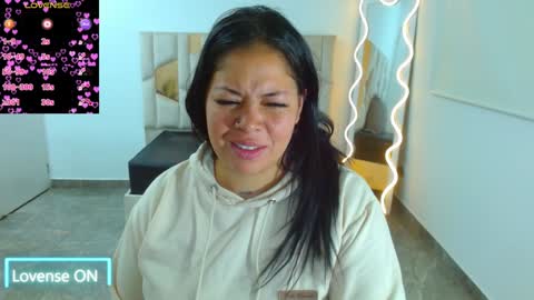 Snapshot of martina_tay chatting on 01-13-25, 03:23 Hey im martina online show from 01-13-25, 03:23