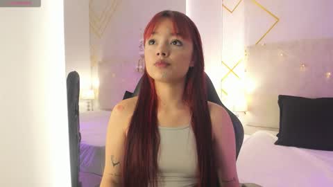 Martina  online show from 12-18-25, 08:37