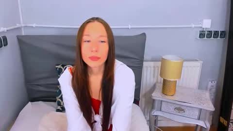 MartinaBody online show from 11-28-25, 03:47