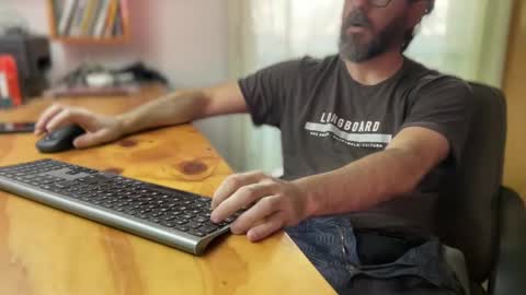 Snapshot of martincito22xl chatting on 12-18-24, 12:29 Martincito online show from 12-18-24, 12:29