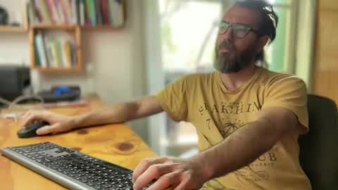 Snapshot of martincito22xl chatting on 01-04-25, 04:00 Martincito online show from 01-04-25, 04:00