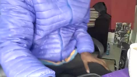 martineznn64 online show from 01-17-25, 02:18