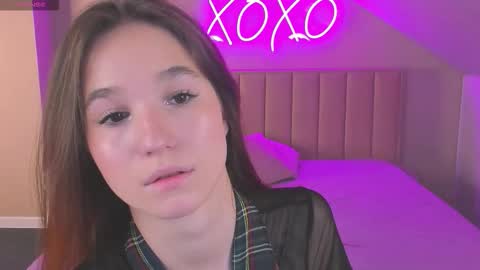 Eva online show from 11-14-25, 09:52