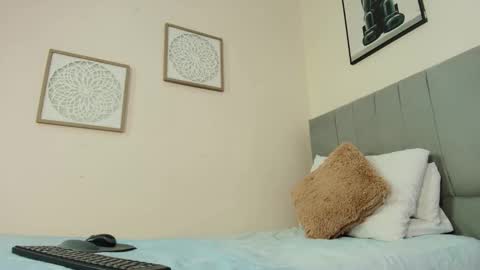 Snapshot of mary_cute9 chatting on 02-06-26, 11:57 mary_cute9 online show from 02-06-26, 11:57