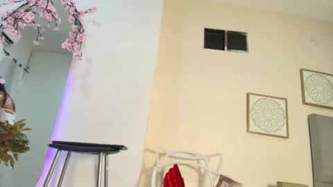 Snapshot of mary_cute9 chatting on 02-14-26, 11:51 mary_cute9 online show from 02-14-26, 11:51