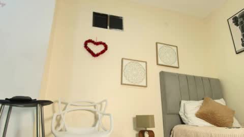 Snapshot of mary_cute9 chatting on 02-19-26, 11:50 mary_cute9 online show from 02-19-26, 11:50