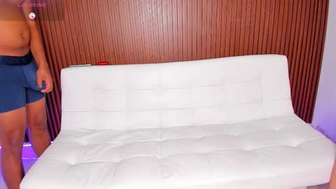  mary jane and josue online show from 11-30-25, 07:40