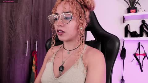 Mary Jane  online show from 01-14-25, 11:37