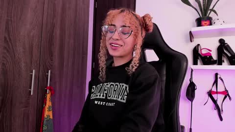 Mary Jane  online show from 01-25-25, 07:28