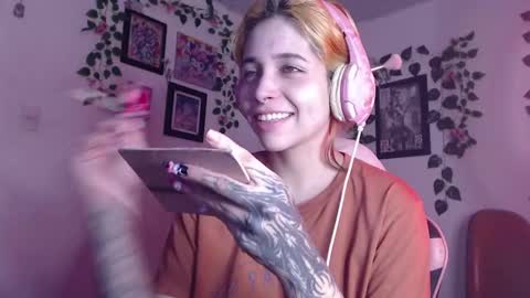                      100   online show from 12-19-24, 06:01