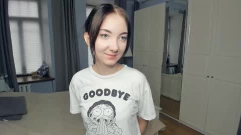 Mary online show from 12-21-25, 08:32