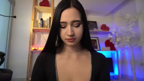 Mary online show from 09-14-25, 06:34