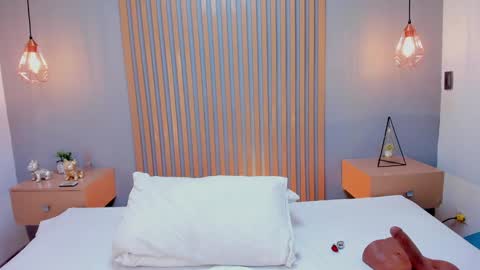 Maria online show from 01-15-25, 03:33