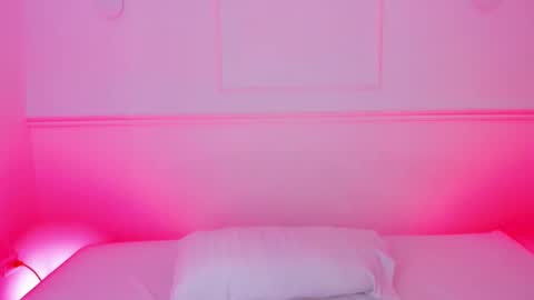 Maria online show from 09-19-25, 02:24