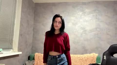 Stephie online show from 12-15-25, 09:30