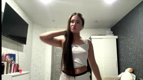 Snapshot of maryjanerowlett chatting on 02-28-26, 06:09 Lola online show from 02-28-26, 06:09