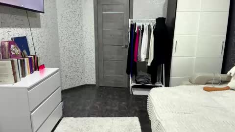 Snapshot of maryjanerowlett chatting on 03-01-26, 03:03 Lola online show from 03-01-26, 03:03