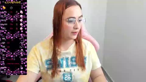 Dulce Maria online show from 02-26-25, 04:56