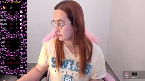 Dulce Maria online show from 02-26-25, 11:04