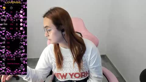 Dulce Maria online show from 03-06-25, 10:58