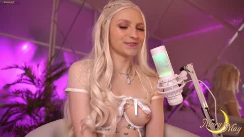 Snapshot of marylunamay chatting on 02-02-25, 04:48 Mary online show from 02-02-25, 04:48